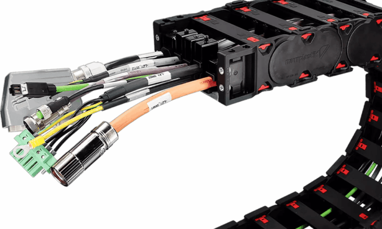 Los cables de datos son la columna vertebral de la conectividad en la industria moderna.