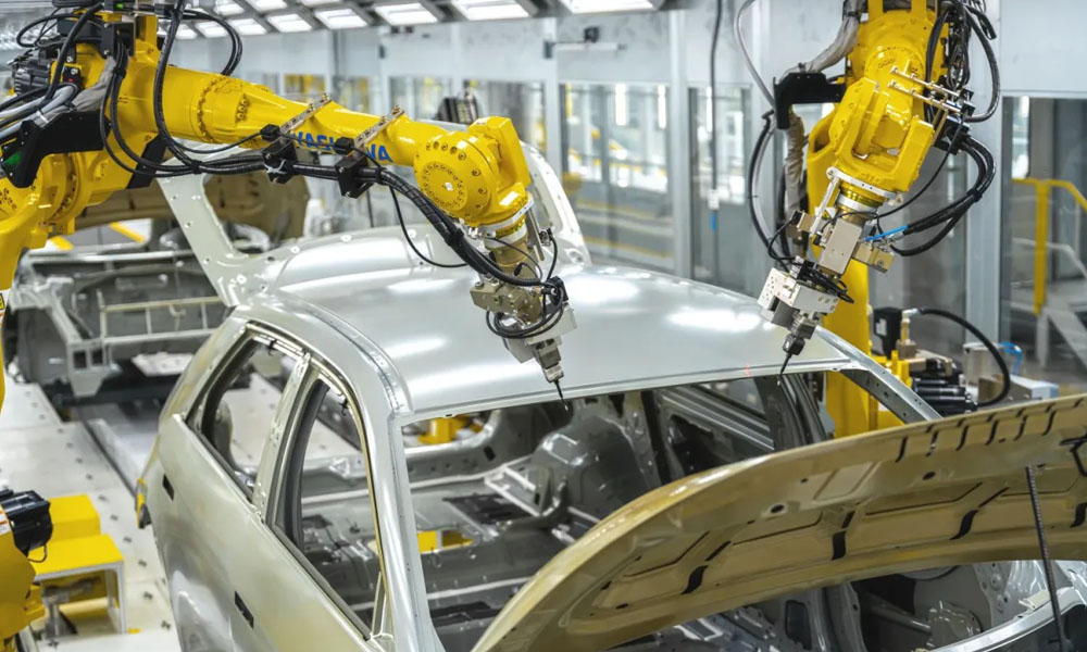 Cadenas Portacables para la Industria Automotriz de Chihuahua: Clave para la Logística y Eficiencia